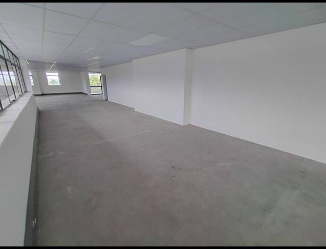 1,765M² OFFICE TO LET IN RANDJESPARK